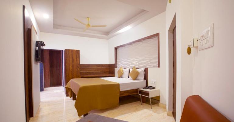 Mount Palazzo Hotel Nandi Bagian luar foto